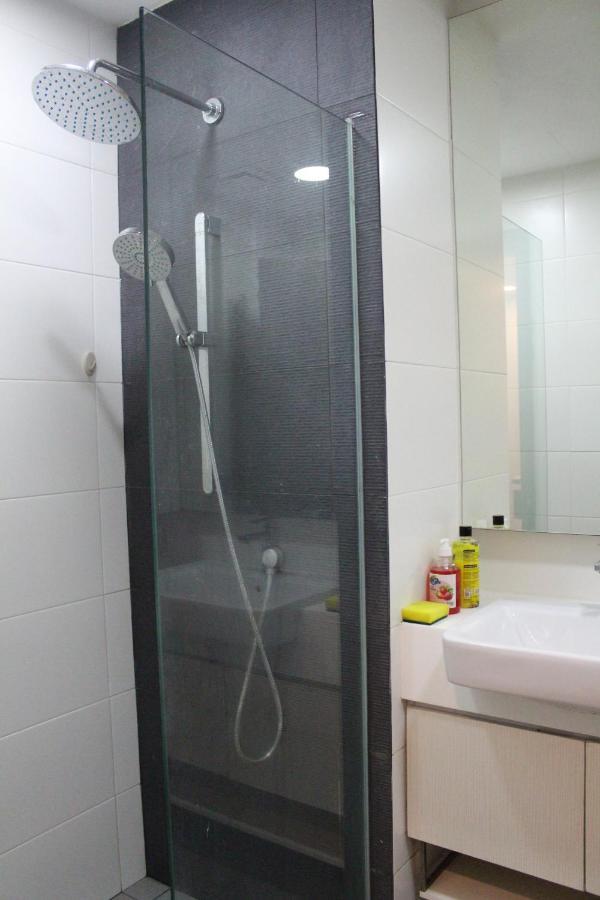 Suasana Suites D'Homestay2 Jb Town Τζόχορ Μπάχρου Εξωτερικό φωτογραφία